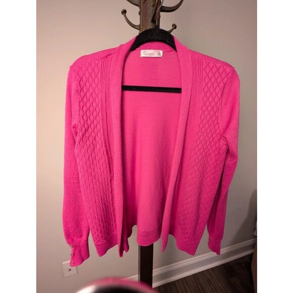 89th & Madison Sweaters - 89th & Madison Hot Pink Knit Cardigan M